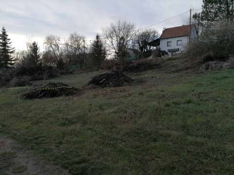 Eladó Telek 2065 Mány 