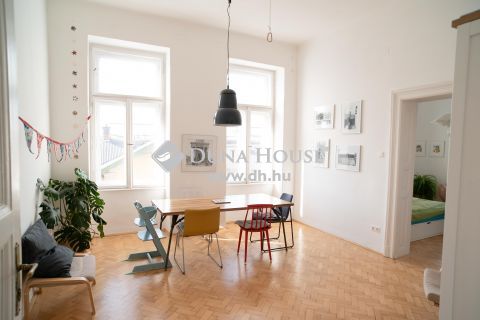 Eladó Lakás, Budapest 7. kerület - Barátságos, világos lakás a Keleti pályaudvarhoz közel