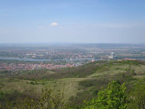 Eladó Telek 2500 Esztergom 