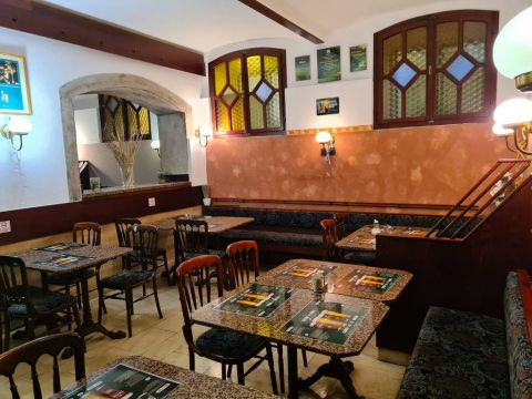 Eladó Vendéglátás 9400 Sopron , Belváros 