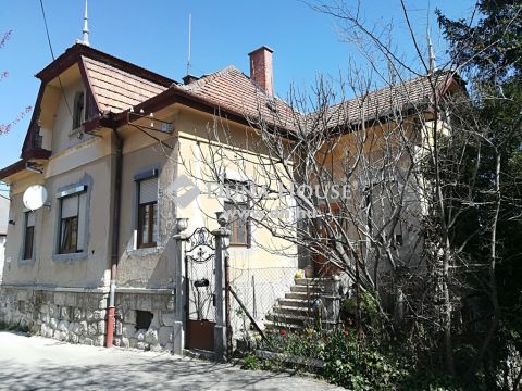 Eladó Ház, Győr-Moson-Sopron megye, Sopron - Alsólővérekben eladó felújítandó nagy ház, 573m2 telken.