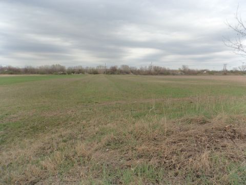 Eladó Telek 2721 Pilis Pilis, 4-es út melletti GKSZ-3 besorolású terület