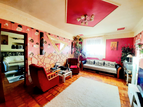 Eladó Lakás 1097 Budapest 9. kerület , 3 szobás, 68m2-es, jó állapotú lakás rendkívüli áron!