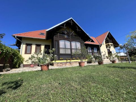 Eladó Ház 8253 Révfülöp Révfülöp