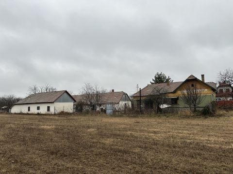 Eladó Mezőgazdasági 2365 Inárcs 