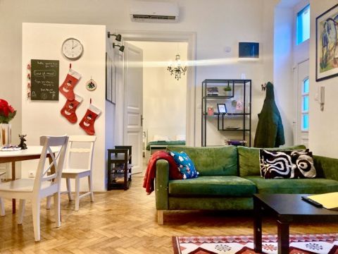 Eladó Lakás 1068 Budapest 6. kerület , 'Airbnb' engedéllyel rendelkező, felújított, 3szobás a Király utában, a Liszt Ferenc térnél