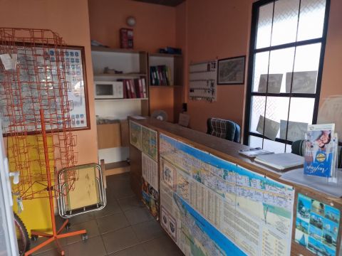 Eladó Üzlethelyiség 8646 Balatonfenyves , Balaton közeli üzlethelység