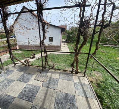Eladó Ház 5561 Békésszentandrás 2 generációs családi ház a Körös holtágtól pár percre