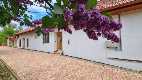 Eladó Ház 9900 Körmend , Felsőberkifalu- Egy különleges hangulatú  Sváb parasztház, nyugodt környezetben ....