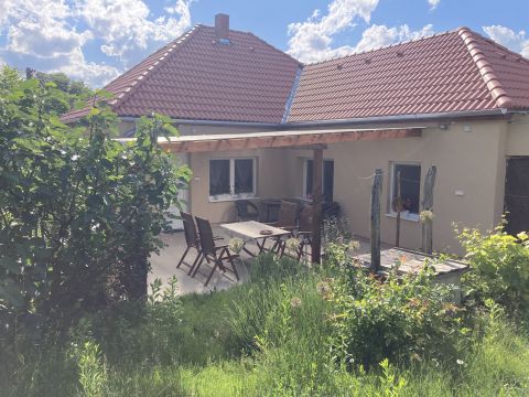 Eladó Ház 7463 Magyaratád Kaposvár vonzáskörzetében gazdálkodásra is alkalmas, felújított családi ház eladó
