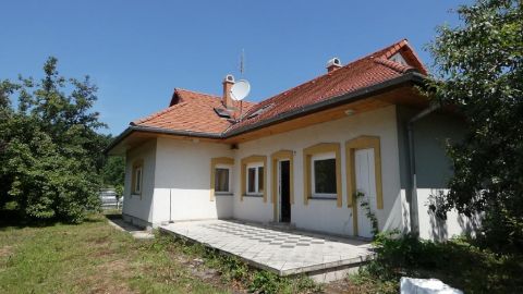 Eladó Ház 5241 Abádszalók , 5241 Abádszalók, Tisza tó