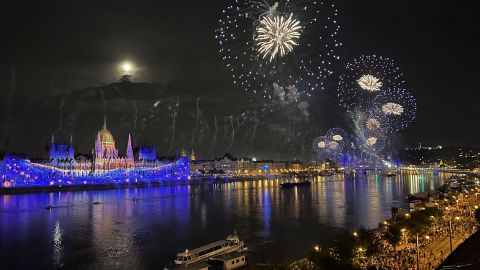 Eladó Lakás 1027 Budapest 2. kerület ELVEHETETLEN TERASZOS PANORÁMÁVAL RENDELKEZŐ LUXUS LAKÁS