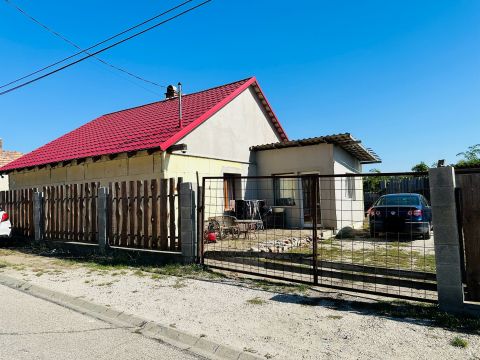 Eladó Ház 2509 Esztergom 