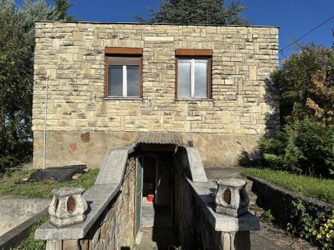 Eladó Telek 2458 Kulcs 
