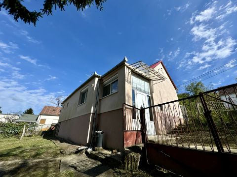 Eladó Ház 8882 Eszteregnye 