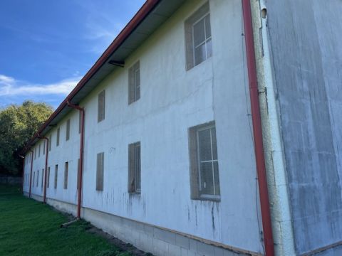 Kiadó Tároló/Raktár 8080 Bodmér 