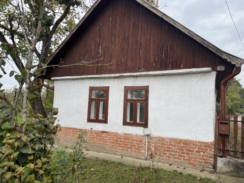 Eladó Ház 2214 Pánd Fő út mellett