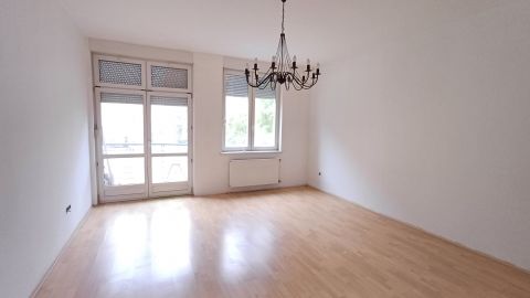 Eladó Lakás 1133 Budapest 13. kerület , Újlipótvárosban nappali + 2 hálós, újszerű házban