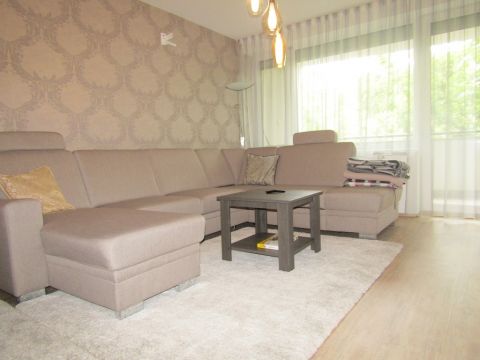 Eladó Lakás 4025 Debrecen , Hatvan utcai lakás elegáns társasházban eladó