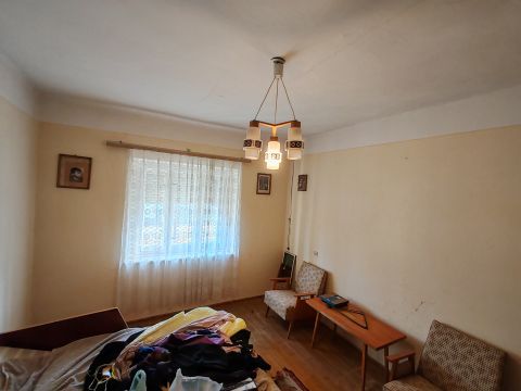 Eladó Ház 8083 Csákvár 