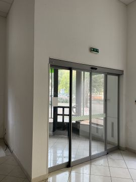 Kiadó Üzlethelyiség 4025 Debrecen 