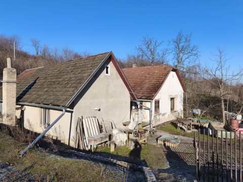 Eladó Ház 7090 Tamási 