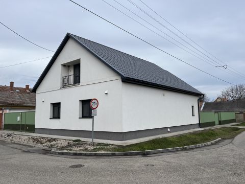 Eladó Ház 6331 Foktő 