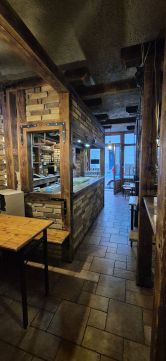Kiadó Üzlethelyiség 1054 Budapest 5. kerület Alkotmány utca közelében