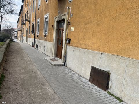 Eladó Tároló/Raktár 8100 Várpalota 