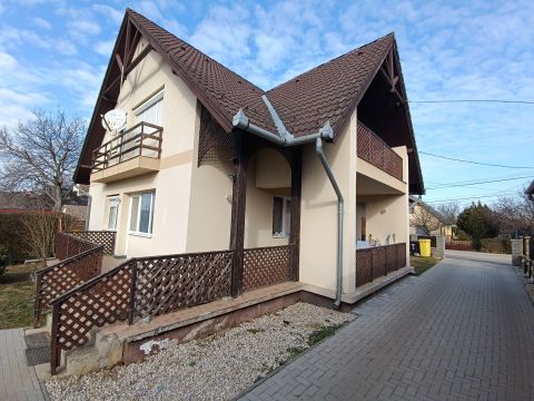 Eladó Ház 8638 Balatonlelle 