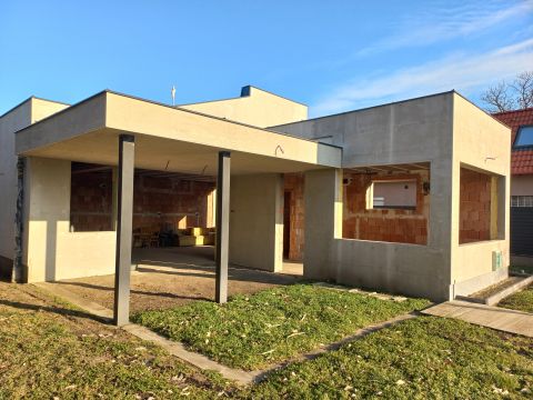 Eladó Ház 5561 Békésszentandrás , Befejezés előtt álló, exkluzív minimál stílusú ház 