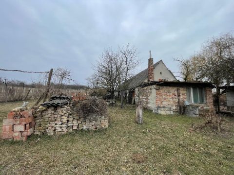 Eladó Telek 2143 Kistarcsa , 2143 Kistarcsa, Kistarcsa határán a malomkő utcában