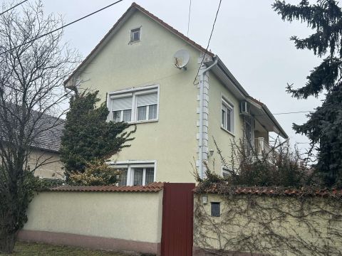 Eladó Ház 2730 Albertirsa 