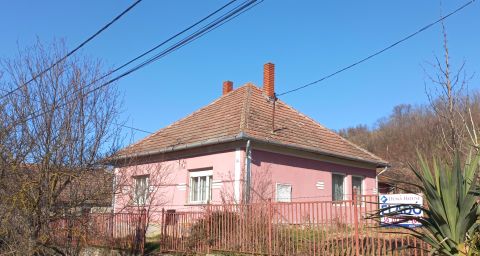 Eladó Ház 7052 Kölesd 