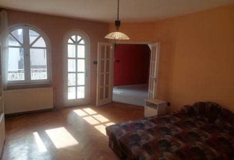 Eladó Ház 7400 Kaposvár *** Északnyugati városrész, nappali + 3 szobás ikerház