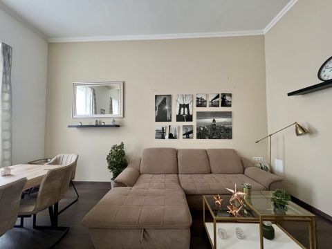 Kiadó Lakás 1088 Budapest 8. kerület Astoriánál kiadó felújított berendezett lakás