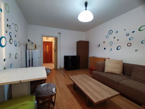 Kiadó Lakás 7633 Pécs 