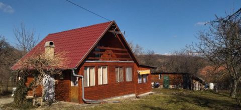 Eladó Ház 2643 Diósjenő , 2643 Diósjenő, Csendes