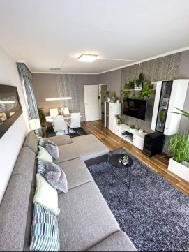 Eladó Lakás 7623 Pécs , Egyetemvárosi nappali+2hálós, felújított és bútorzott lakás!