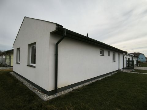 Eladó Lakás 9061 Vámosszabadi 