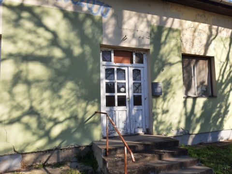 Kiadó Üzlethelyiség 5121 Jászjákóhalma Jászjákóhalma Fő út Posta