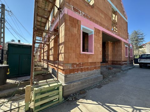 Eladó Lakás 7635 Pécs , Egyetemváros