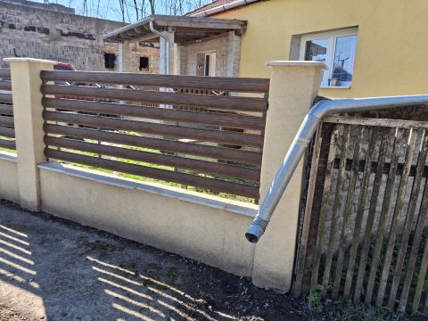 Eladó Ház 2060 Bicske , Bicske déli részén