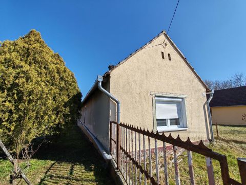 Eladó Ház 8732 Sávoly 