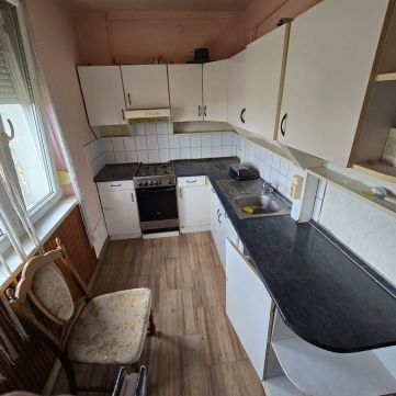 Eladó Lakás 2750 Nagykőrös 3 szobás erkélyes lakás eladó!