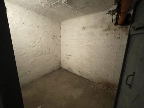 Eladó Tároló/Raktár 9700 Szombathely Kisfaludy S.u.6-8