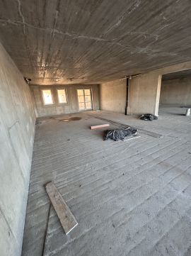 Eladó Üzlethelyiség 9024 Győr , Szauter Ferenc utca