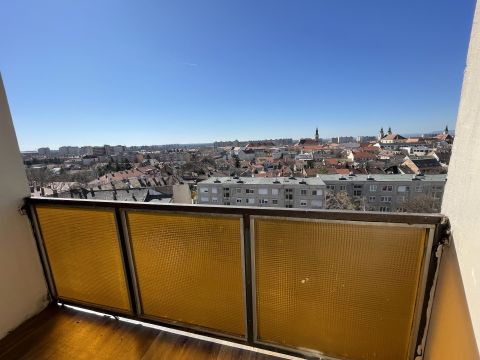 Kiadó Lakás 8000 Székesfehérvár 