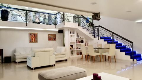 Kiadó Ház 1025 Budapest 2. kerület , Privát luxus három szinten