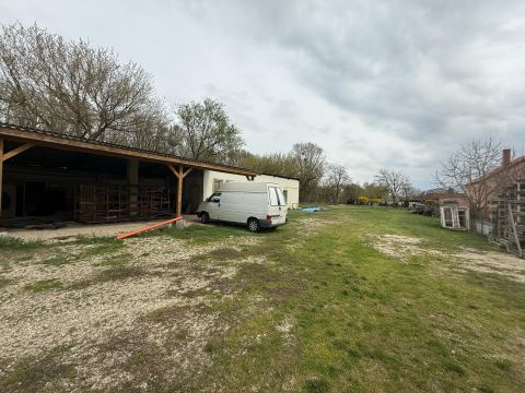 Eladó Telek 9200 Mosonmagyaróvár Wittmann Antal utca közelében